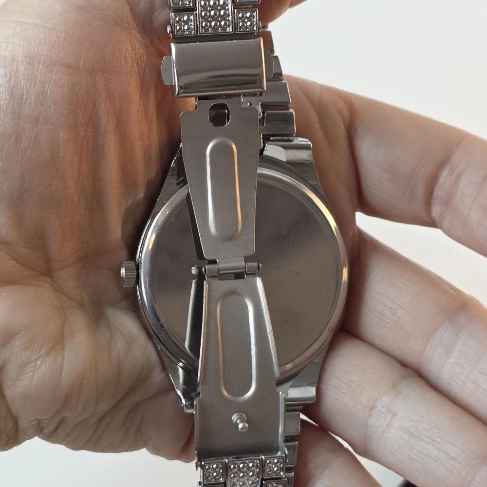 Silver & Green Luxury Iced Bling Hip Hop Fashion Quartz Date Watch New